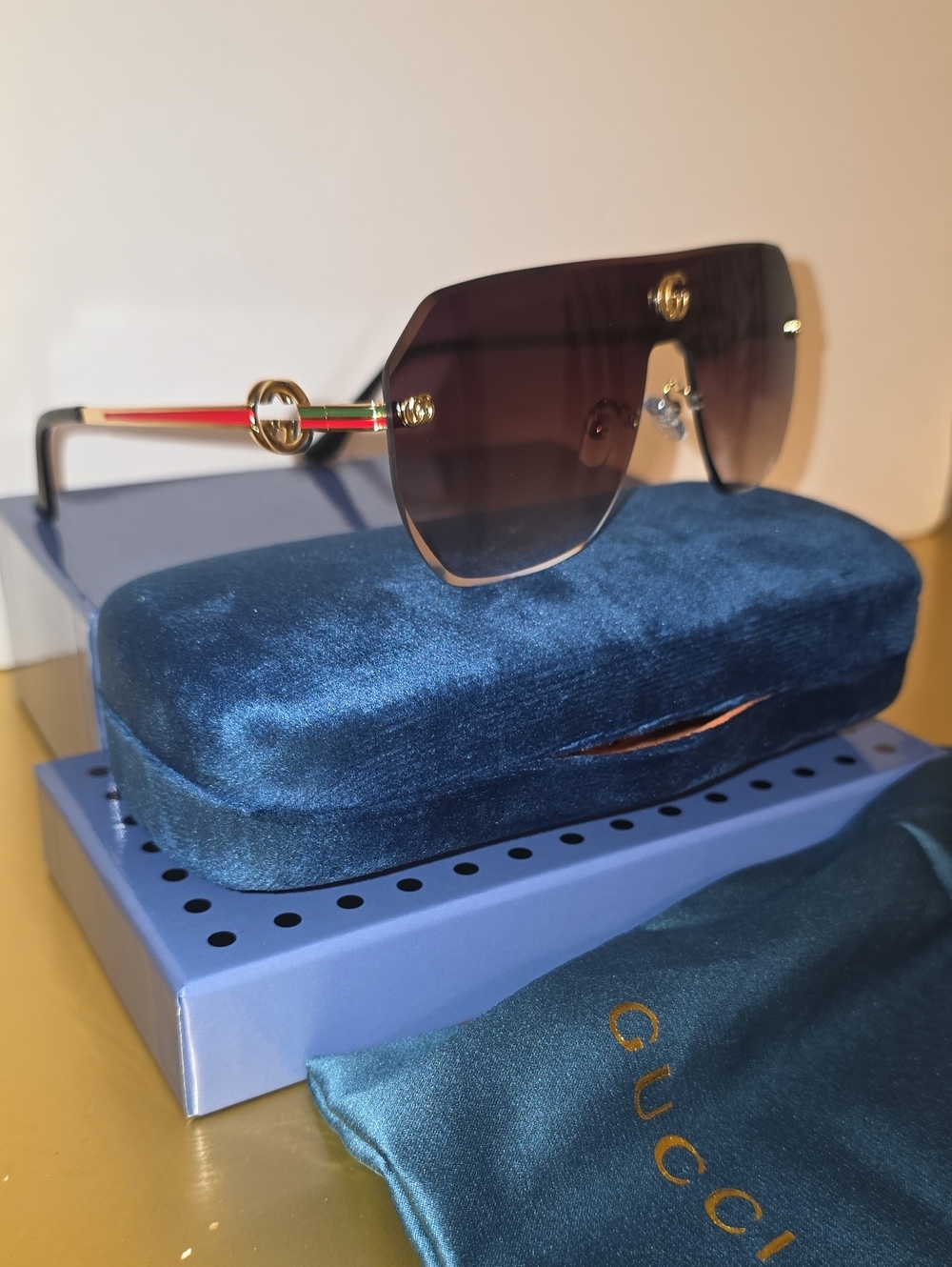 Gucci Shield Sunglasses with Black Gradient Lenses and Green-Red Temple Detail
